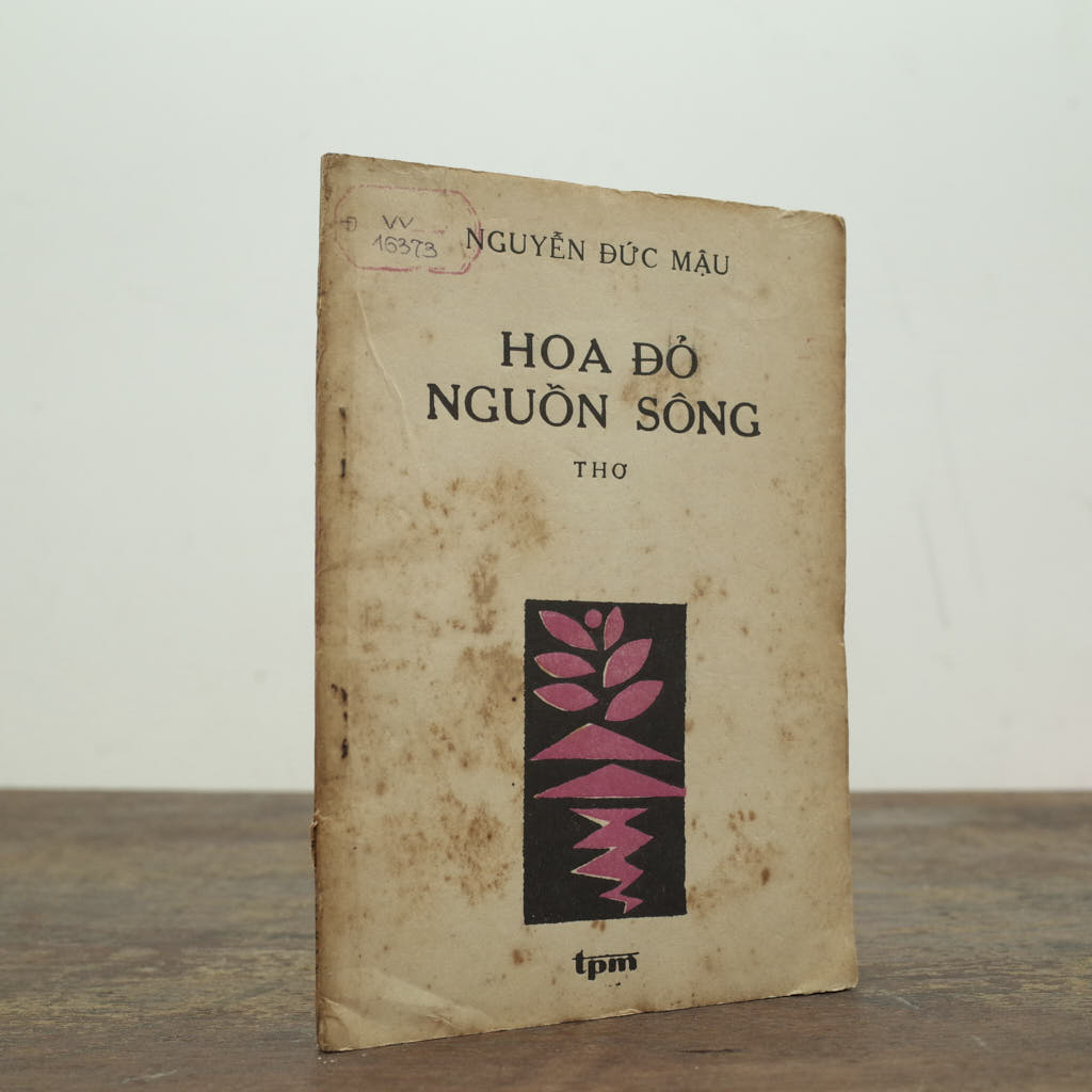HOA ĐỎ NGUỒN SÔNG